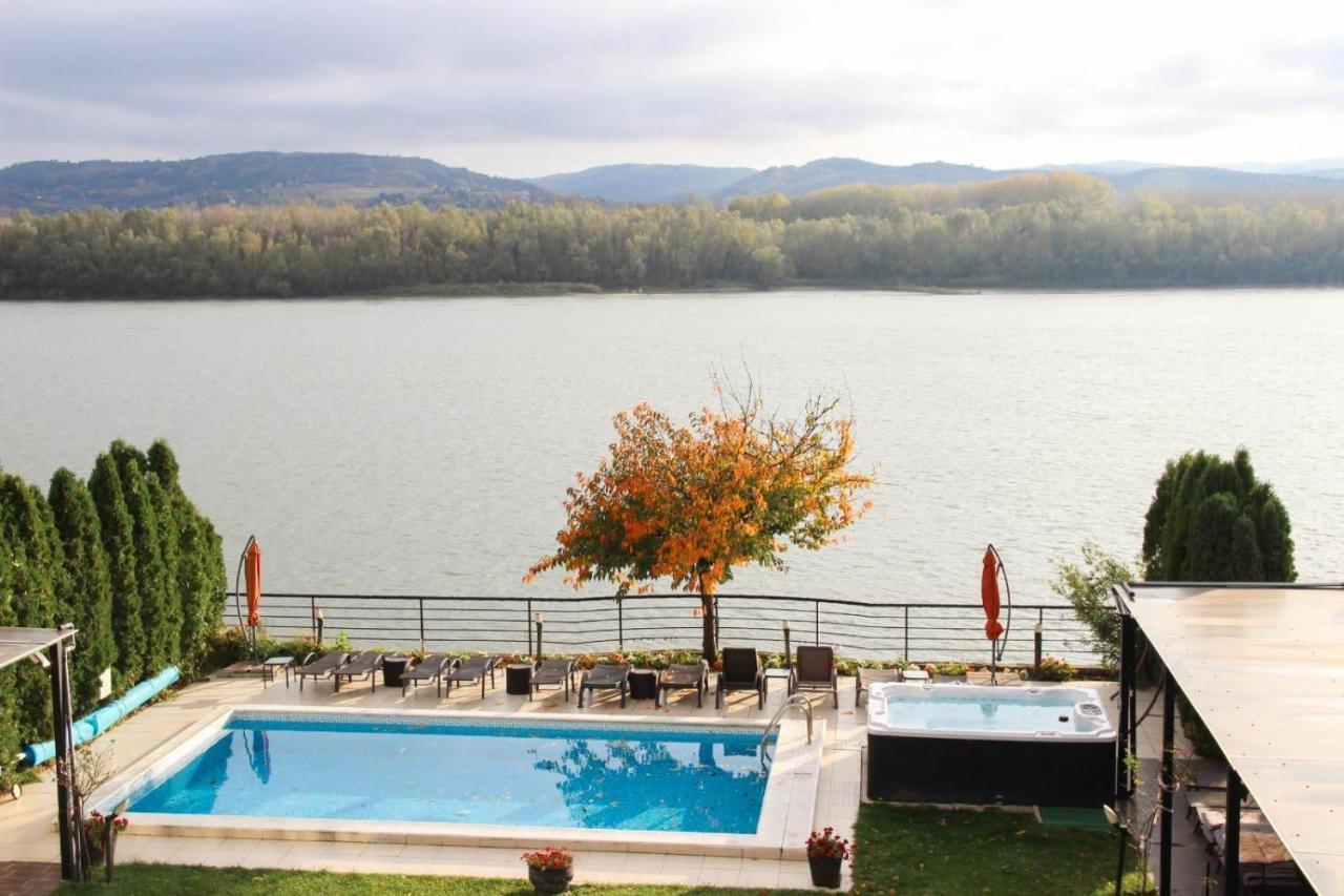 Guest House Panorama Aqualux With Free Parking Novi Sad Eksteriør bilde